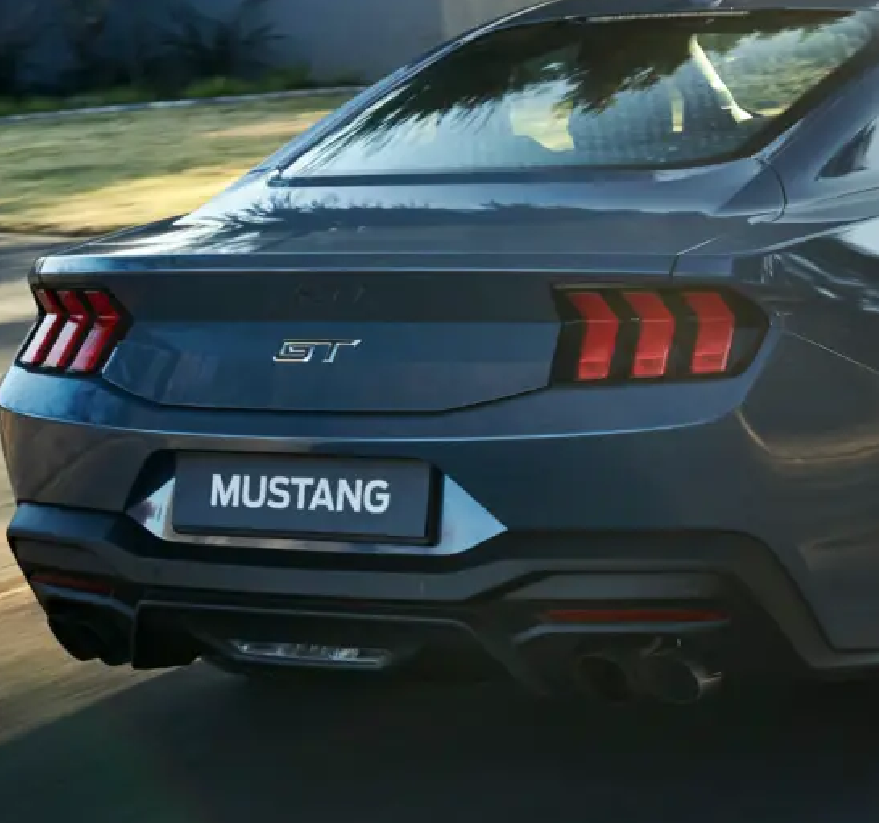 Mustang Exterior 1
