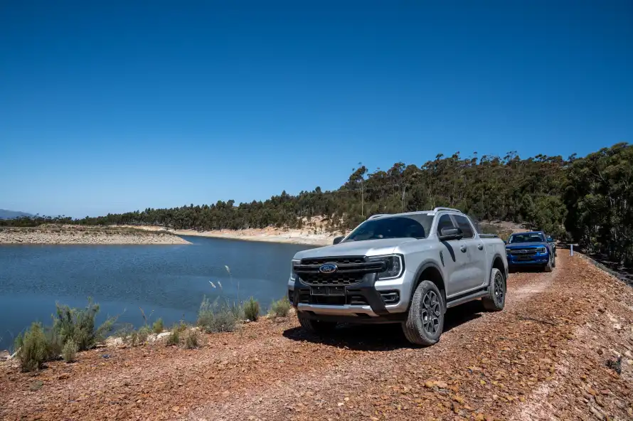 Ford Ford Ranger 2.0D XL Double Cab 4X2 6MT Variant Image